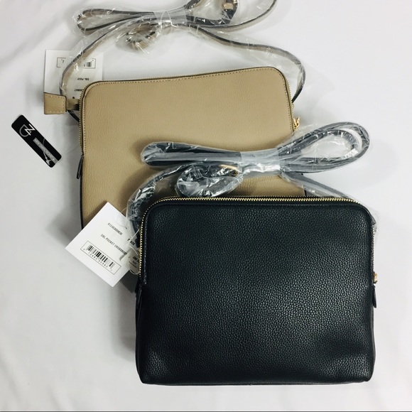 new directions Handbags - ND Black leather 3 Pocket Cross Body